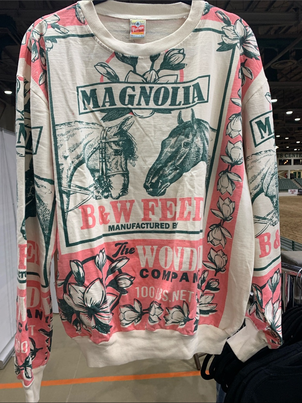 Magnolia Graphic Crewneck Sweatshirt - Cream & Pink